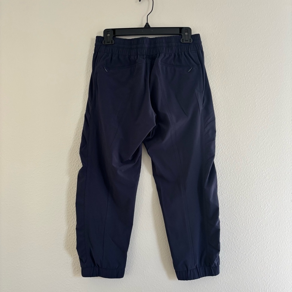 Athleta La Viva Capri - Picture 4 of 9
